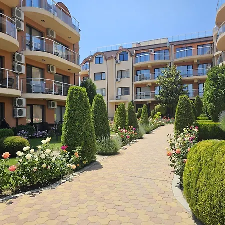 Magnolia Апартаменты Равда